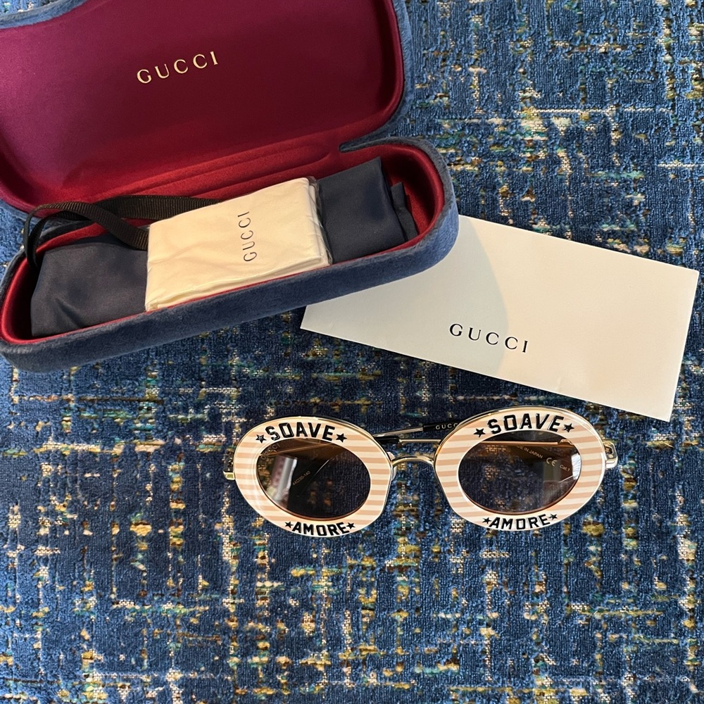 Gucci sunglasses